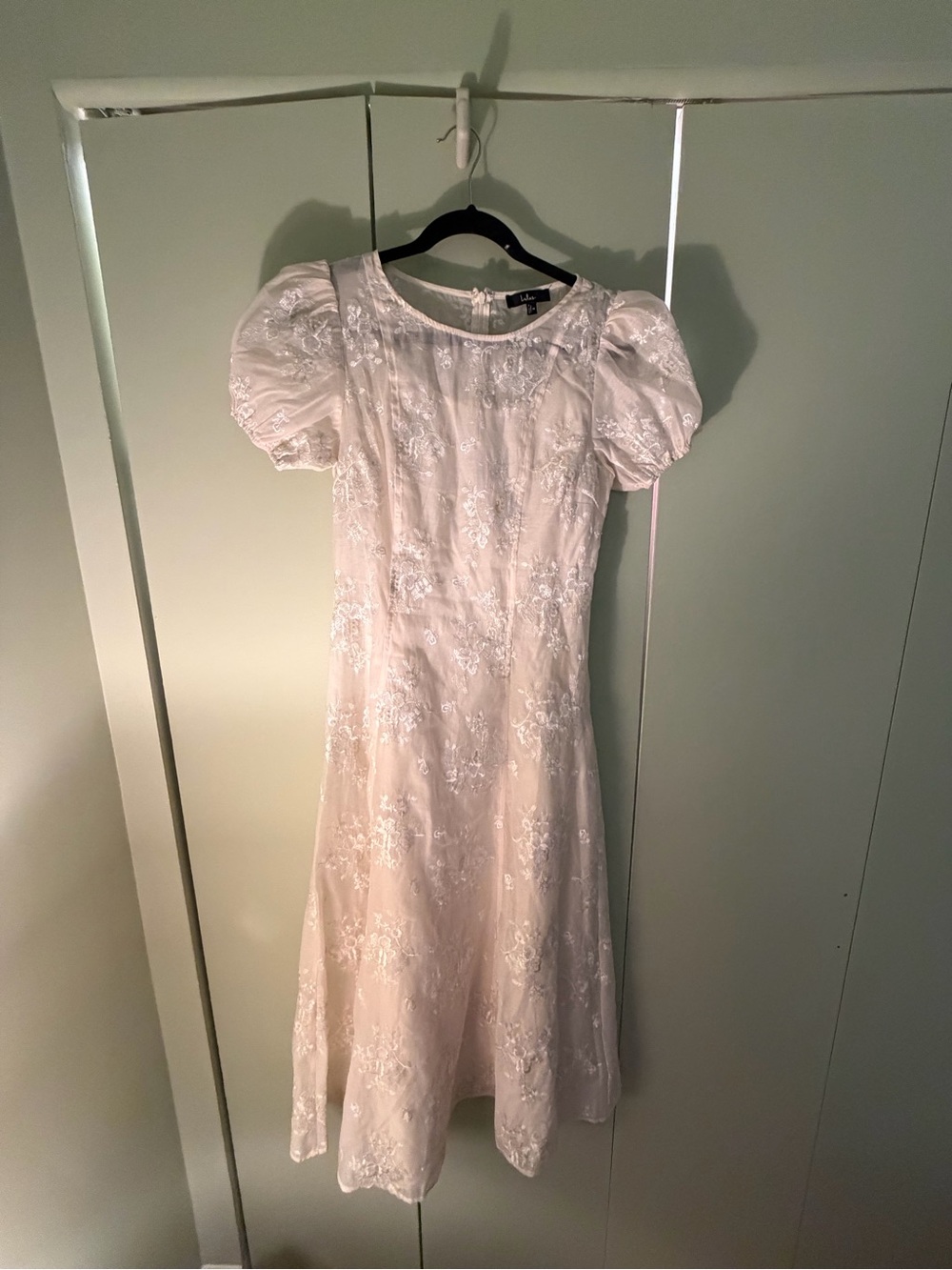 Lulu's Ivory Lace Puff-Sleeve Girls Dress